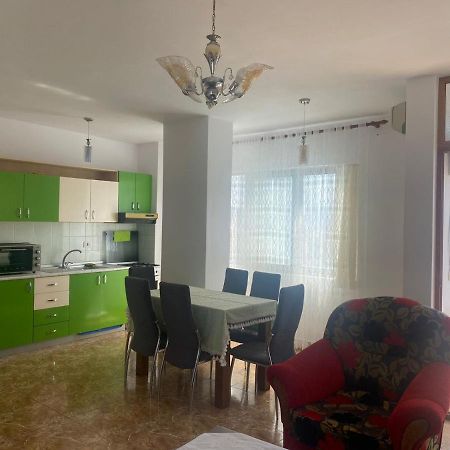 Center Of Shkodra Apartment Екстериор снимка