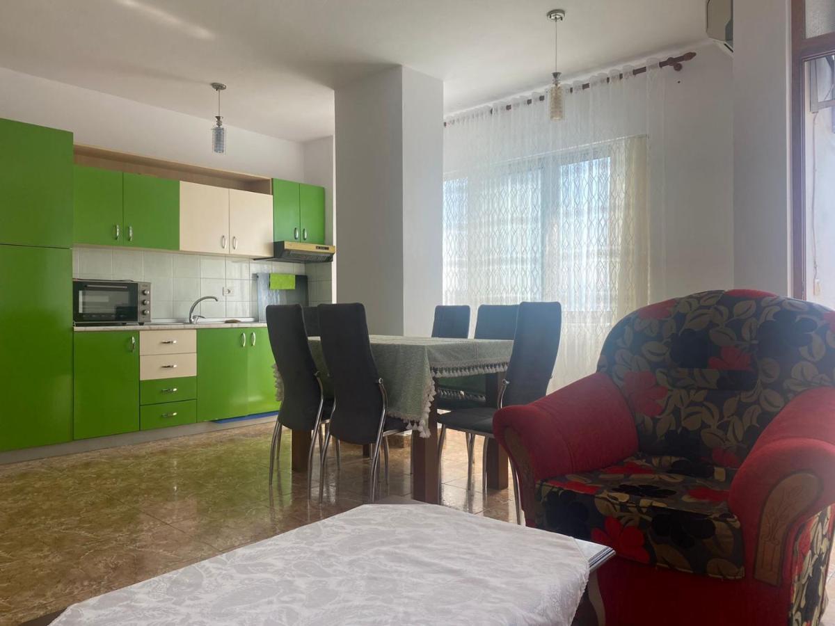 Center Of Shkodra Apartment Екстериор снимка